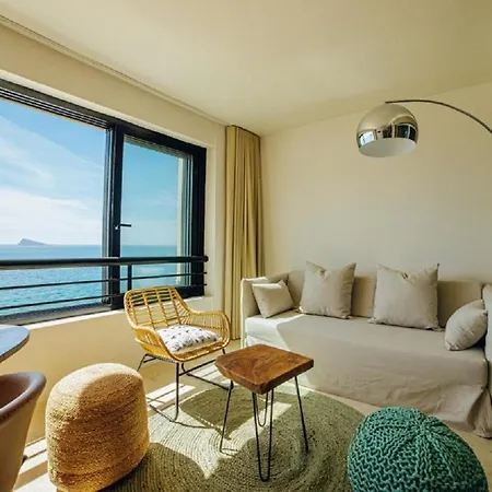 Torre Levante - 8º By *