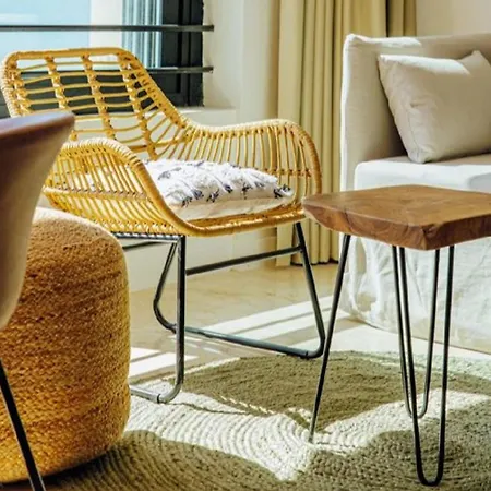 Torre Levante - 8º By *